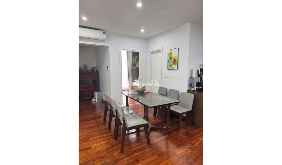 Căn góc view Hồ Tây – hiếm có khó tìm tại Tây Hồ